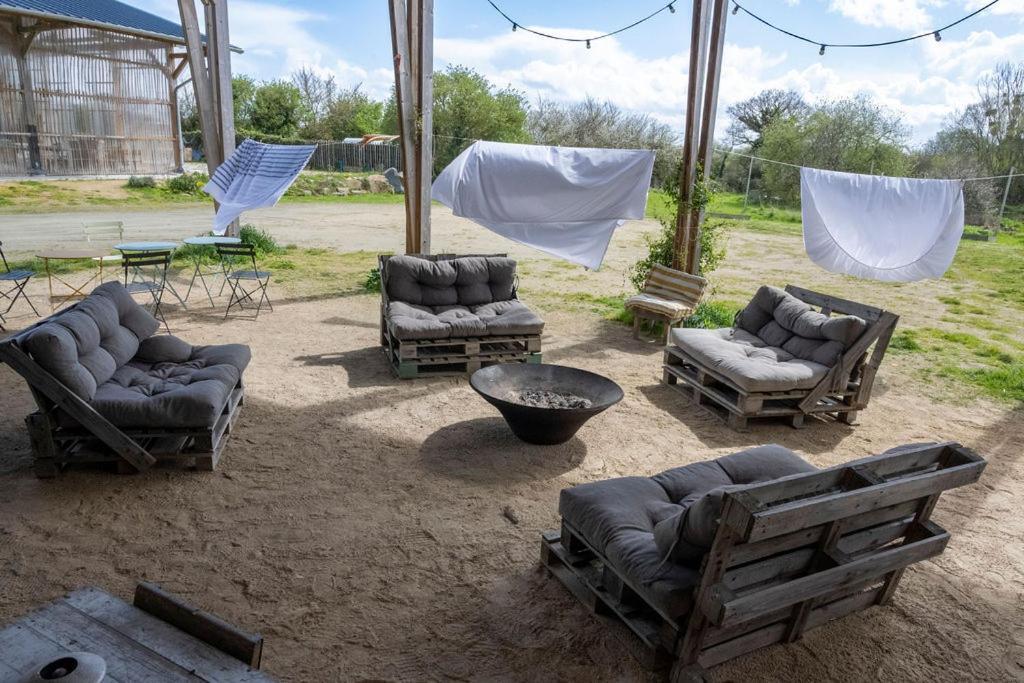 La Ferme Du Golf, Gite Atypique Et Artistique Лансьё Экстерьер фото